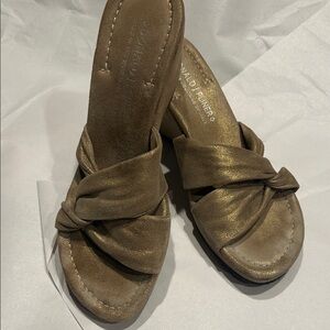 Donald J. Pliner Women's Brown Mules